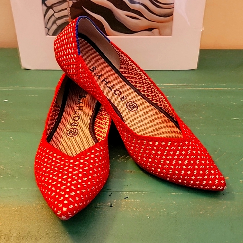 Rothys flats
